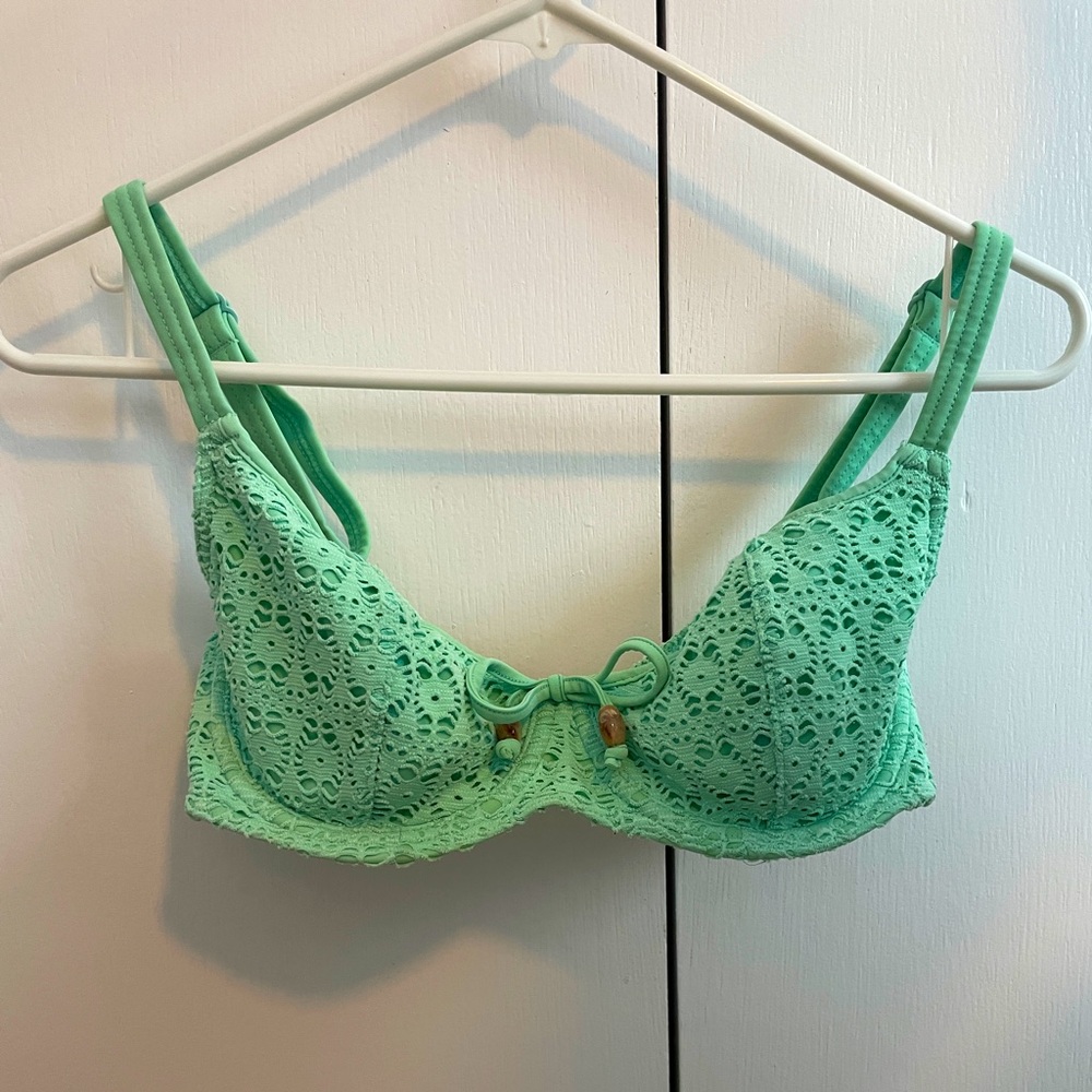 Sea foam / mint green Freya lace bikini top